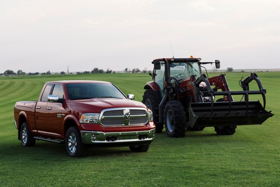  Dodge Ram 1500 Harvest Edition Quad Cab 2017 года  (фото 2 из 3)